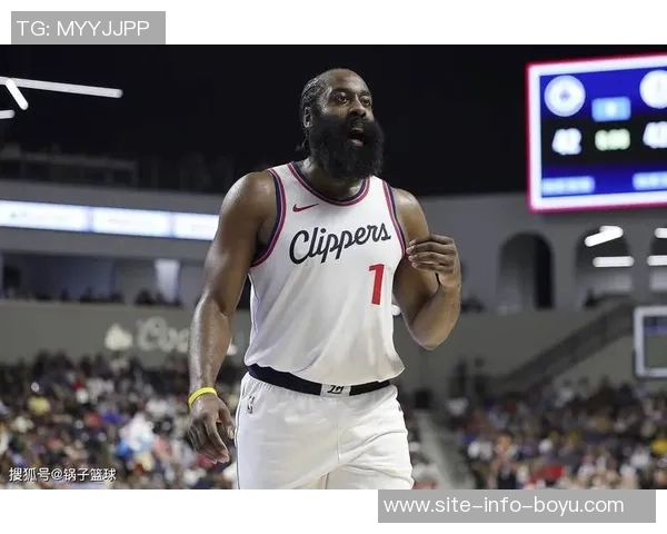 哈登逆风翻盘展现领袖风范快船客场逆袭质疑声中再创辉煌